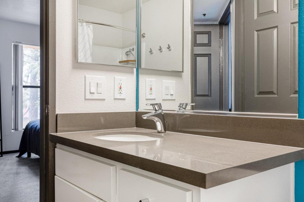 Apartment 2br W Gym Pool Wd Nr Tj Wf Lax-597