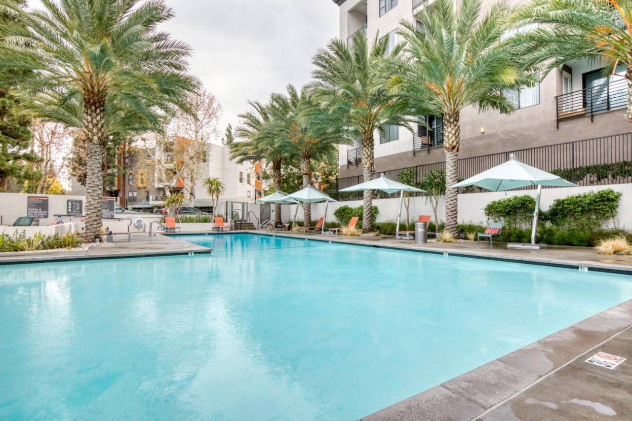 2br W Gym Pool Wd Nr Tj Wf Lax-597 *