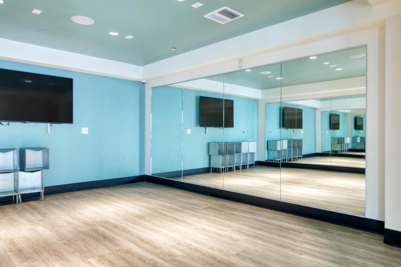 2br W Gym Pool Wd Nr Tj Wf Lax-597 Apartment *