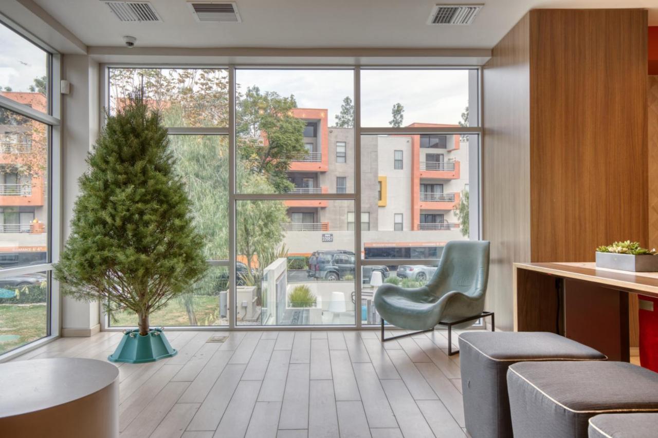 2br W Gym Pool Wd Nr Tj Wf Lax-597 Apartment *